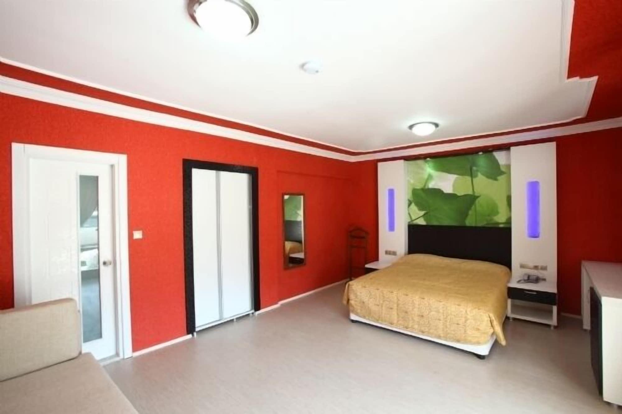 בודרום Delfi Hotel Spa & Wellness Center מראה חיצוני תמונה