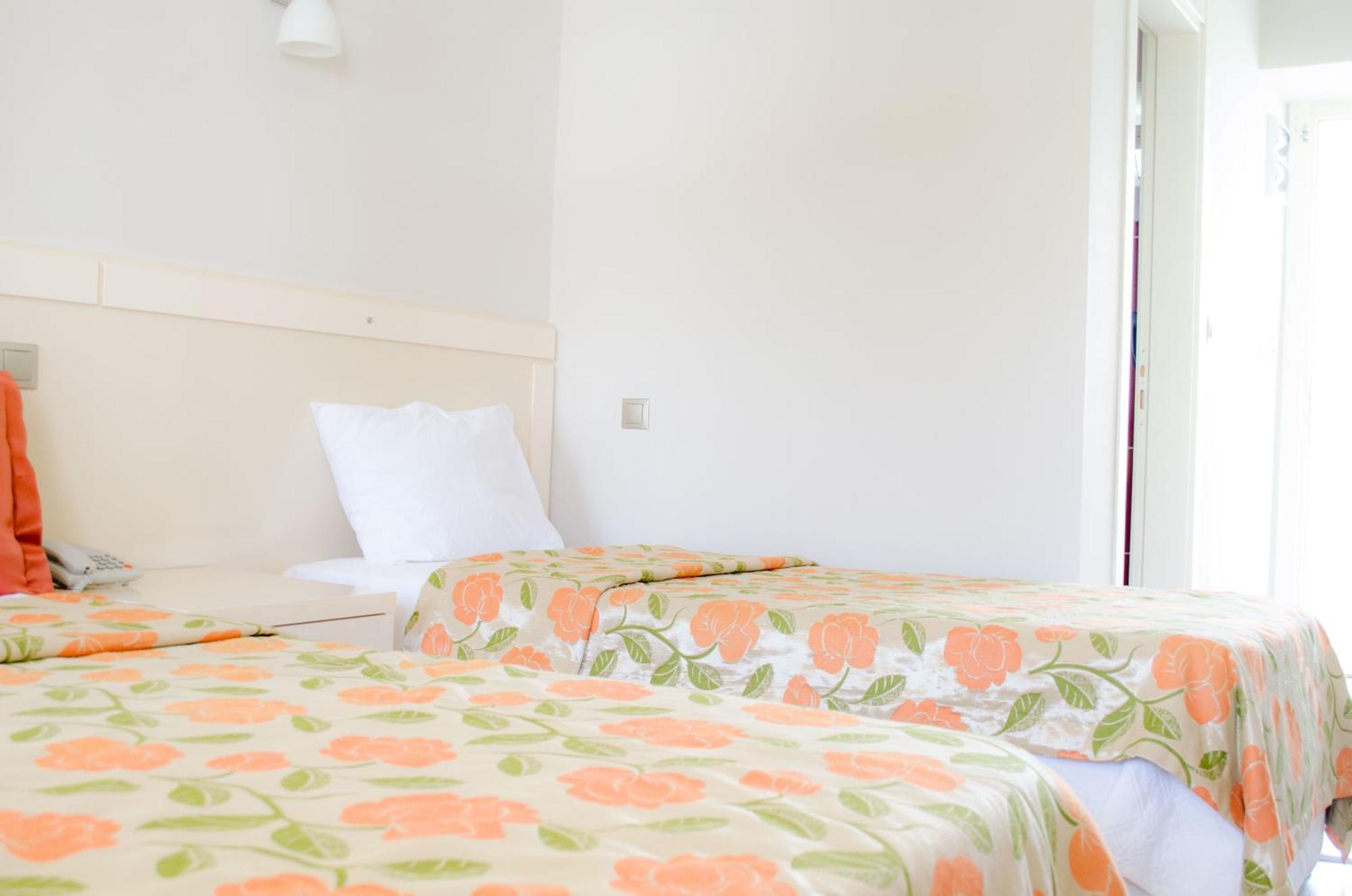 בודרום Delfi Hotel Spa & Wellness Center חדר תמונה