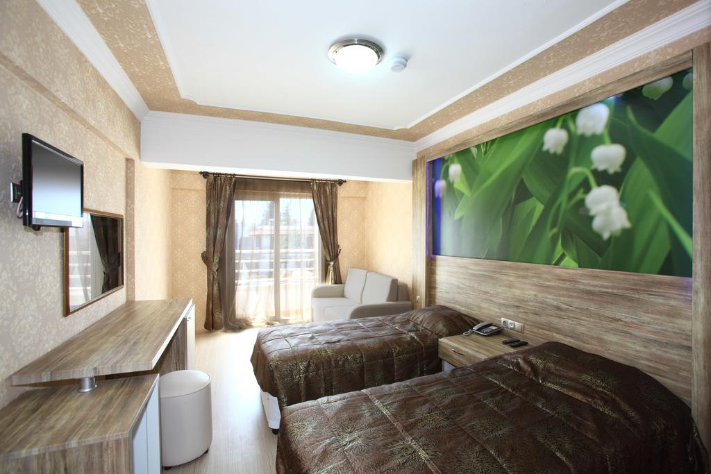 בודרום Delfi Hotel Spa & Wellness Center מראה חיצוני תמונה