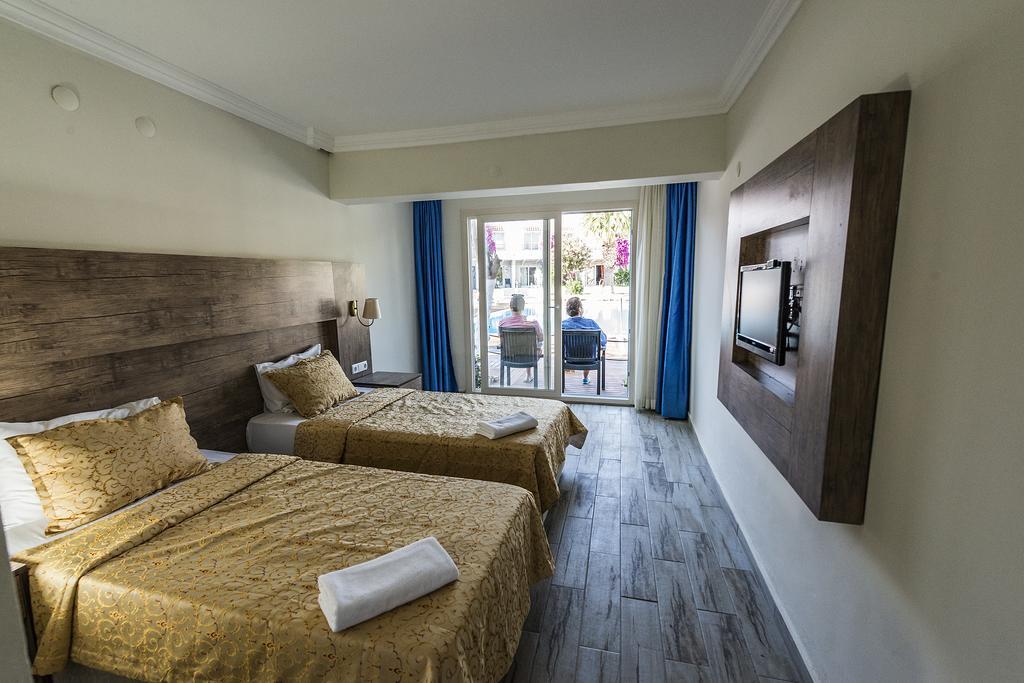 בודרום Delfi Hotel Spa & Wellness Center מראה חיצוני תמונה