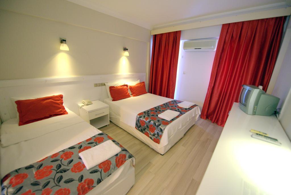 בודרום Delfi Hotel Spa & Wellness Center מראה חיצוני תמונה